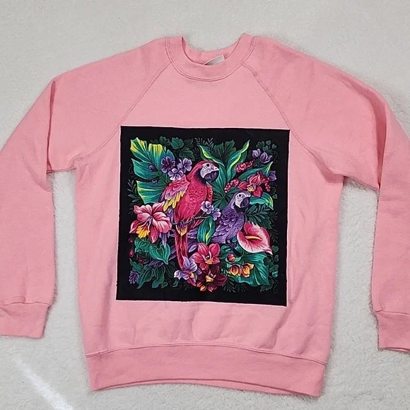 🦜 Vintage Bassett Walker Pink Tropical Parrot Sweatshirt - Picture 8 of 8